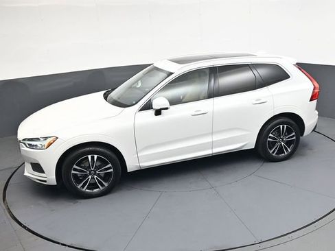 Used 2020 Volvo XC60 T5 Momentum w/ Protection Package image 24