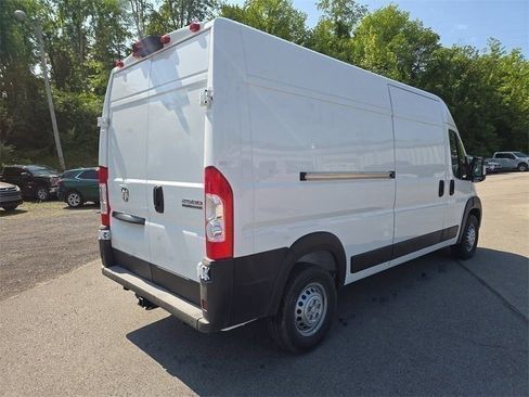 New 2025 RAM ProMaster 2500 w/ Cold Weather Group image 4