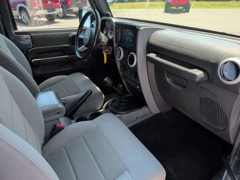 Used 2008 Jeep Wrangler Sahara w/ PWR Convenience Group AWD/4WD image 18