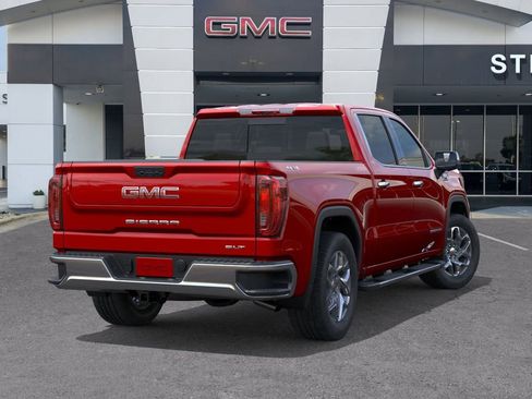 New 2026 GMC Sierra 1500 SLT image 4