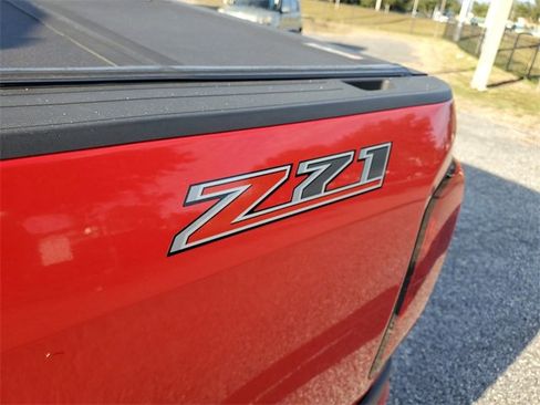 Used 2017 Chevrolet Colorado Z71 image 7