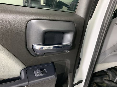 Used 2019 Chevrolet Silverado 2500 W/T image 28