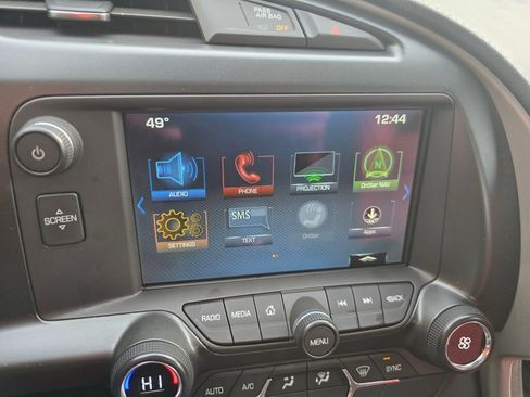 Used 2019 Chevrolet Corvette Stingray Coupe w/ Battery Protection Package image 34