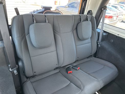 Used 2023 Jeep Wrangler Sport image 19