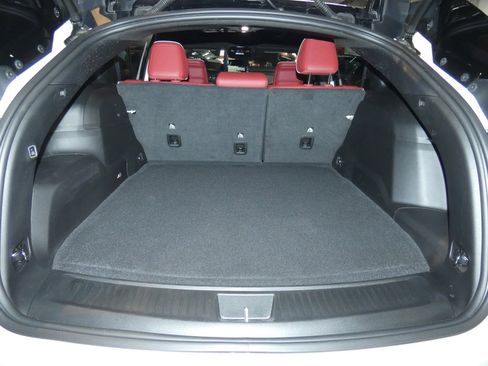 Used 2024 Jeep Wagoneer Launch Edition image 6