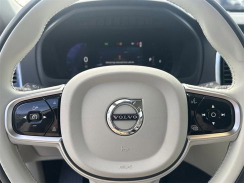 New 2025 Volvo XC90 B6 Plus w/ Protection Package Premier image 20