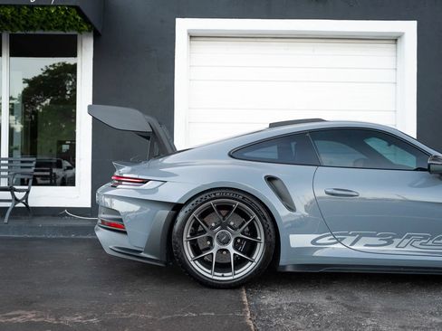 Used 2024 Porsche 911 GT3 RS RWD image 8
