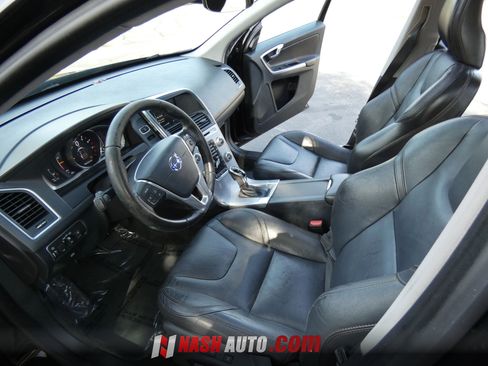 Used 2017 Volvo XC60 T5 Dynamic w/ Preferred Option Package FWD image 46