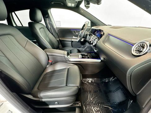 Used 2025 Mercedes-Benz GLA 250 4MATIC w/ Winter Package image 26