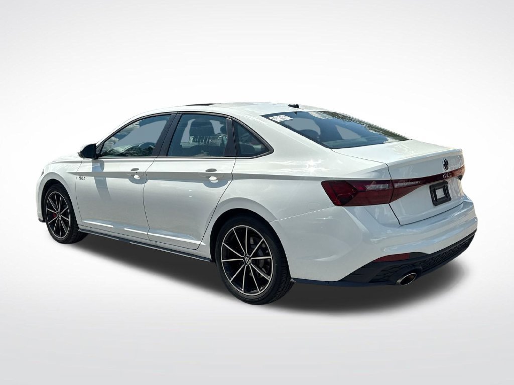Used 2025 Volkswagen Jetta GLI Autobahn FWD image 3