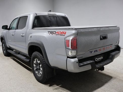 Used 2021 Toyota Tacoma TRD Off-Road image 5