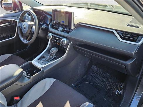 Used 2023 Toyota RAV4 XLE FWD image 19