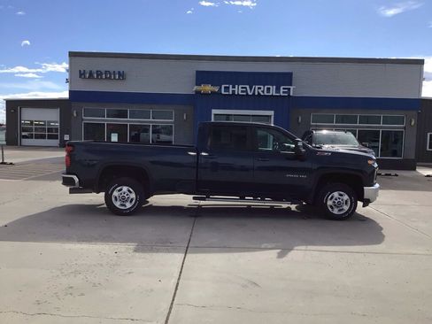 Used 2022 Chevrolet Silverado 3500 LT w/ Convenience Package image 8