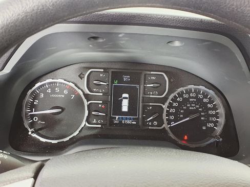 Used 2021 Toyota Tundra SR5 w/ SR5 Upgrade Package RWD image 19