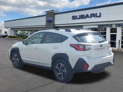 Used 2025 Subaru Crosstrek 2.0i Premium AWD/4WD image 5