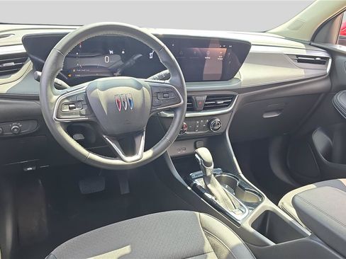 Used 2024 Buick Encore GX Preferred FWD image 19