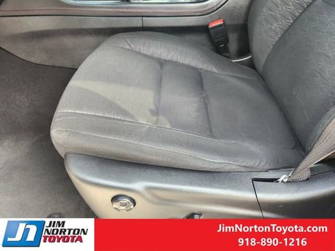 Used 2024 Dodge Durango GT image 24