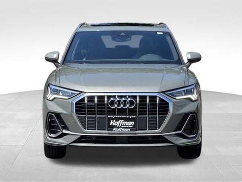Used 2025 Audi Q3 2.0T Premium AWD/4WD image 2