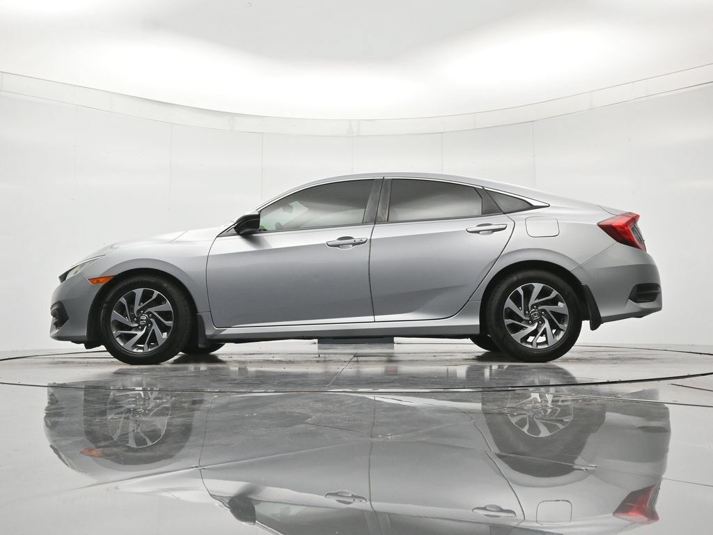Used 2018 Honda Civic EX image 44