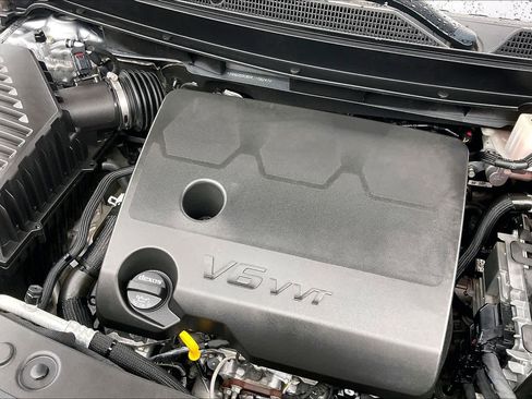 Used 2024 Buick Enclave Avenir w/ Avenir Technology Package FWD image 30