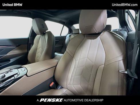 New 2027 BMW 530i RWD image 5
