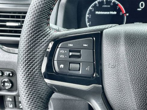 New 2026 Honda Ridgeline Black Edition image 16