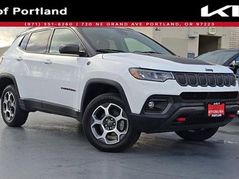 Used 2022 Jeep Compass Trailhawk image 1