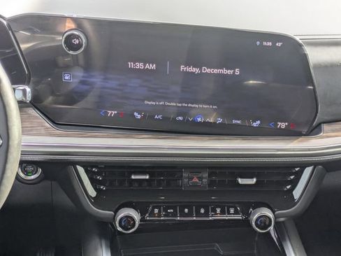 Used 2025 Chevrolet Tahoe Z71 w/ Z71 Off-Road Package image 14