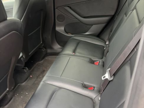 Used 2020 Tesla Model Y Performance image 13