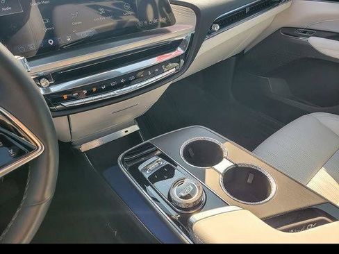 Certified 2024 Cadillac Lyriq Luxury RWD image 25