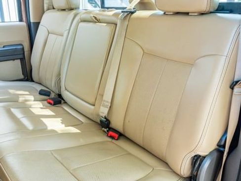 Used 2012 Ford F250 Lariat w/ Lariat Ultimate Pkg AWD/4WD image 34