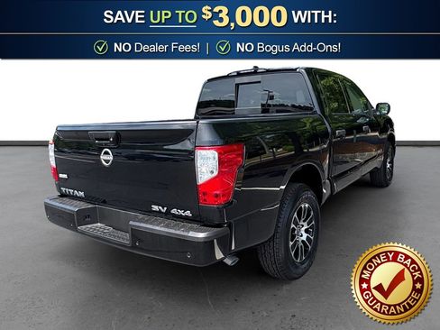 Used 2024 Nissan Titan SV AWD/4WD image 7