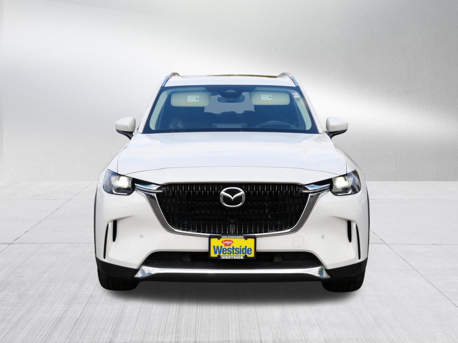 Used 2024 MAZDA CX-90 Plug-In Hybrid w/ Premium Pkg AWD/4WD image 2