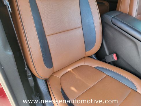 Used 2020 GMC Acadia AT4 w/ Driver Alert Package II image 10