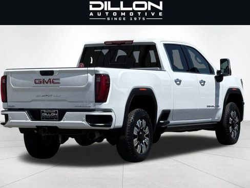 Used 2025 GMC Sierra 2500 Denali w/ Max Trailering Package AWD/4WD image 4