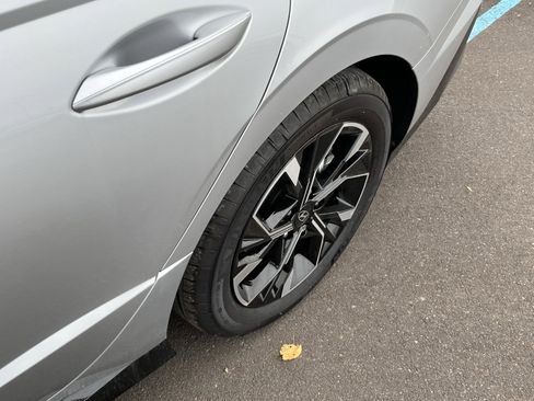 Used 2024 Hyundai Sonata SEL image 25