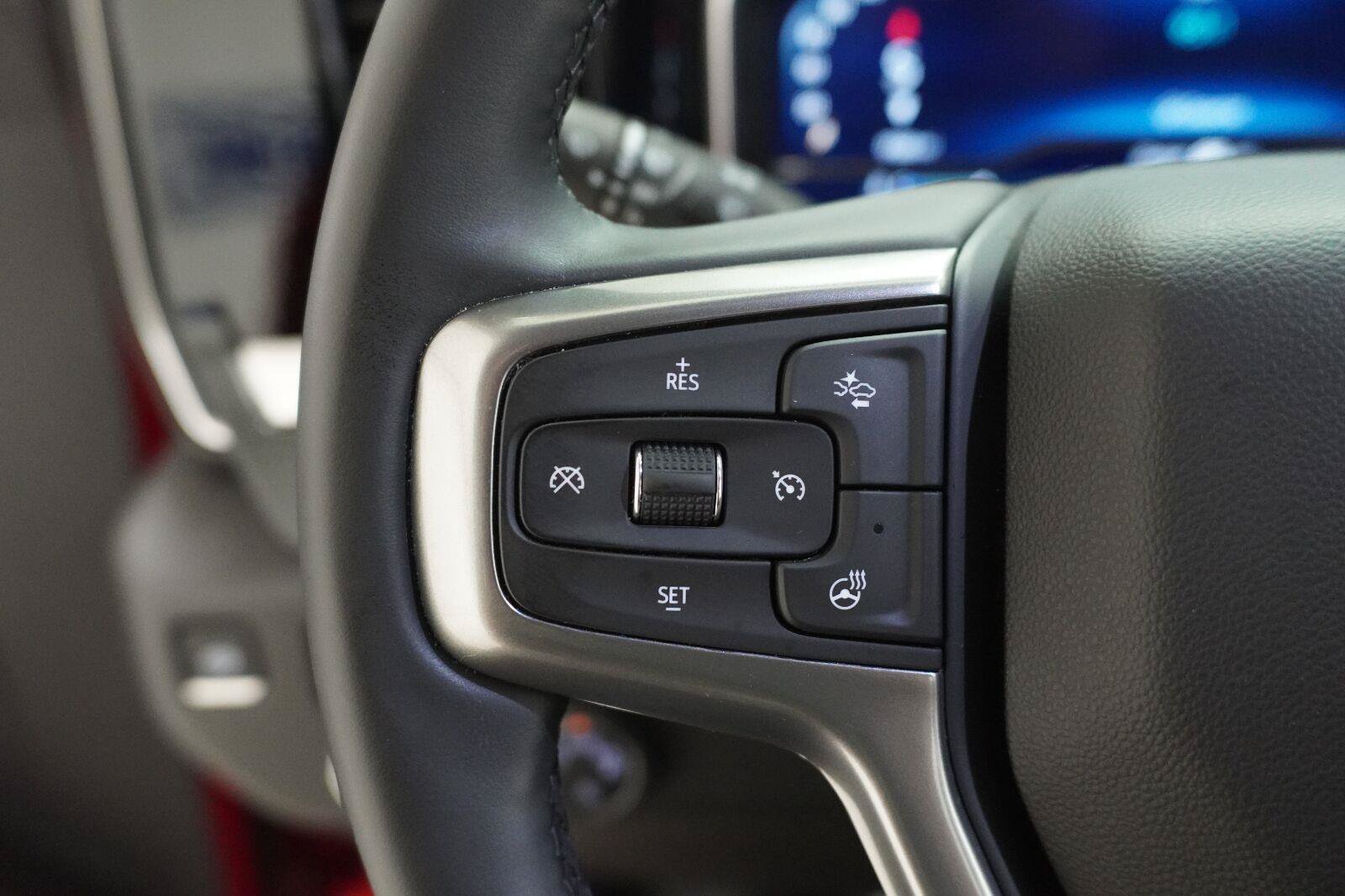 Used 2025 Chevrolet Silverado 1500 LT w/ Texas Edition Plus RWD image 8