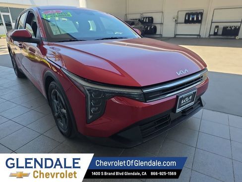 Used 2025 Kia K4 FWD image 8