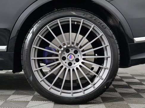 Used 2021 BMW ALPINA XB7 image 17