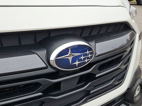 Certified 2025 Subaru Outback Limited image 34