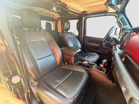 Used 2022 Jeep Gladiator Rubicon w/ LED Lighting Group AWD/4WD image 31