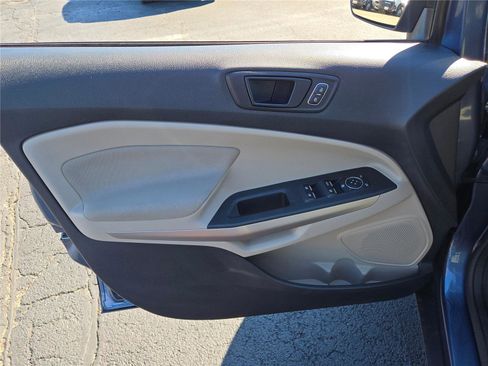 Used 2021 Ford EcoSport S image 22