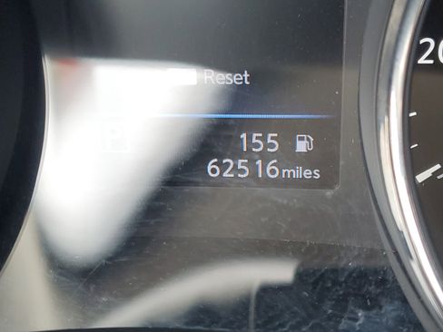 Used 2019 Nissan Rogue S image 23