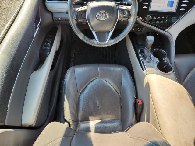 Used 2018 Toyota Camry LE w/ Convenience Package FWD image 21