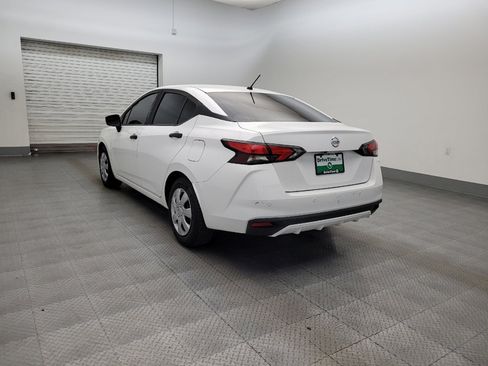 Used 2021 Nissan Versa S w/ Trunk Package image 5