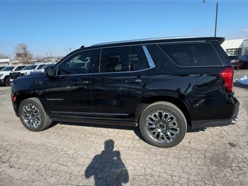 Used 2023 GMC Yukon Denali Ultimate image 7
