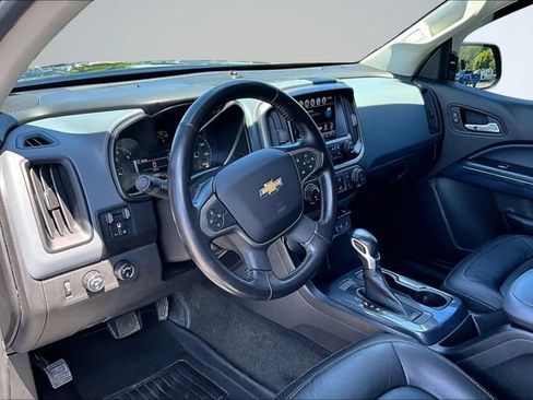 Used 2018 Chevrolet Colorado Z71 AWD/4WD image 17