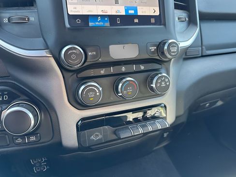 Used 2024 RAM 1500 Lone Star AWD/4WD image 16