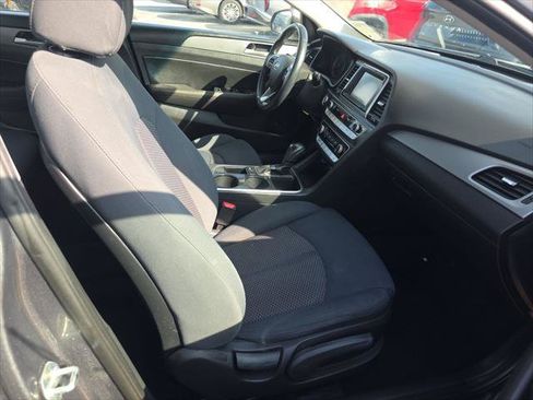 Used 2018 Hyundai Sonata SEL FWD image 11