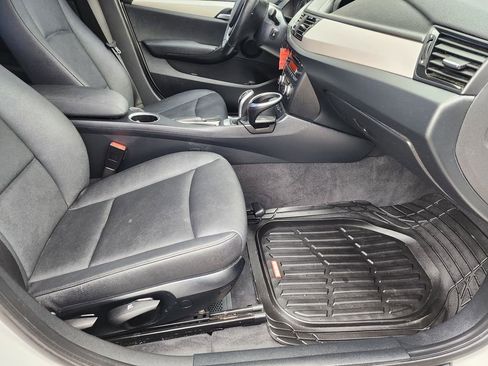 Used 2014 BMW X1 xDrive28i image 16